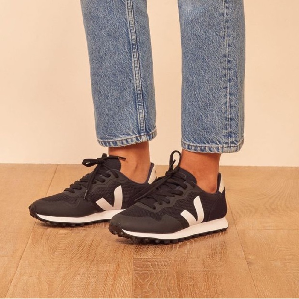 Veja Sneakers